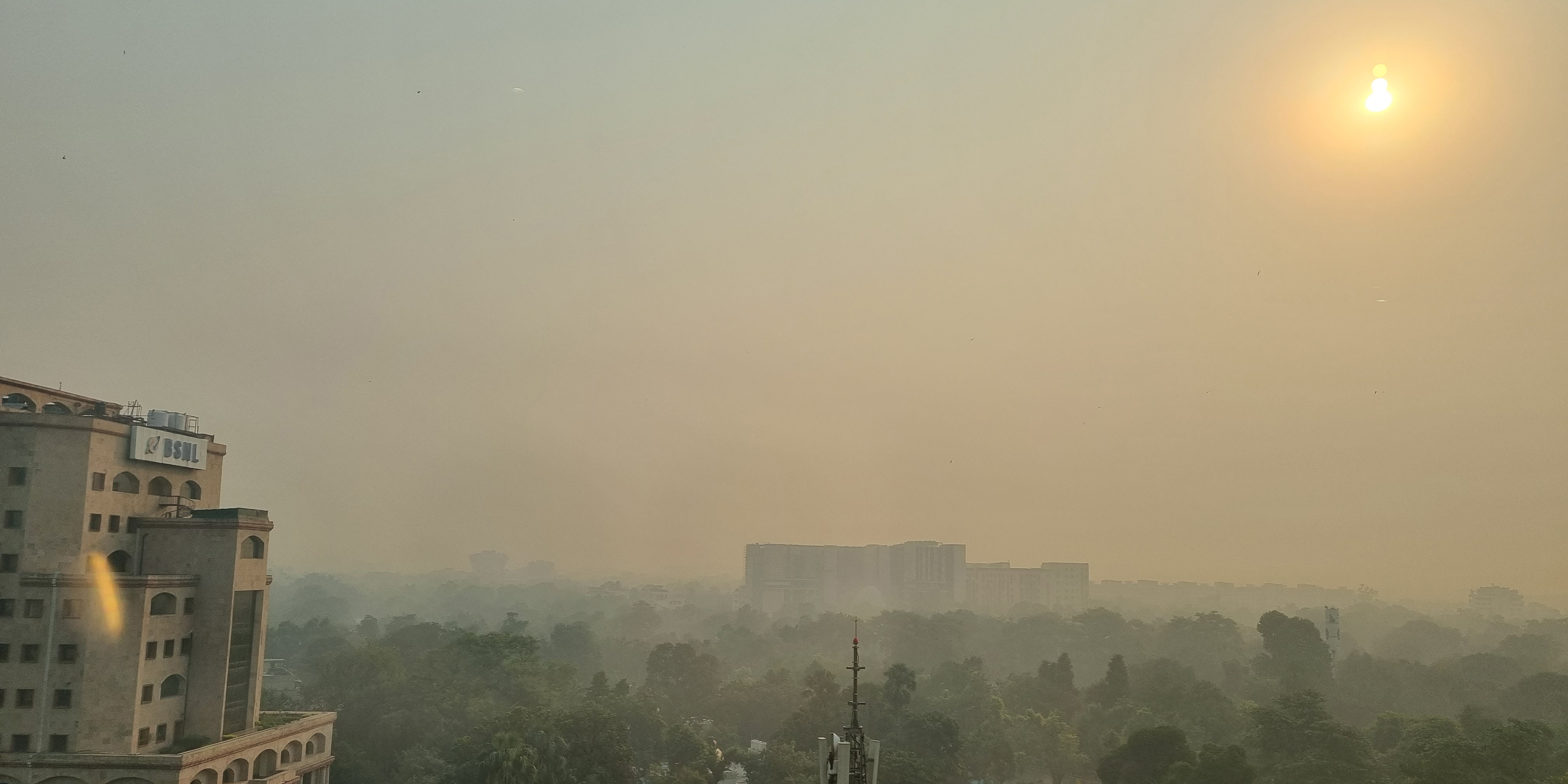 Smog over Delhi. Photo by Bjørn Samset.